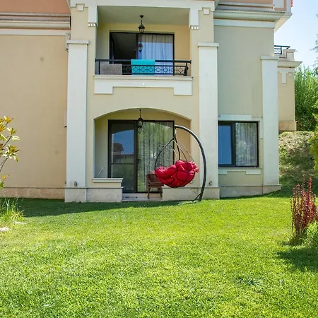 Life Apartment Sozopol